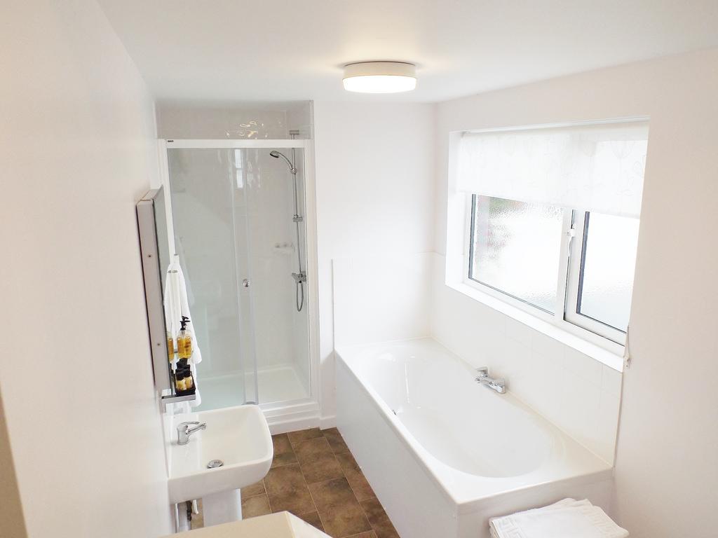 Old Riverview Guest House Earith Номер фото