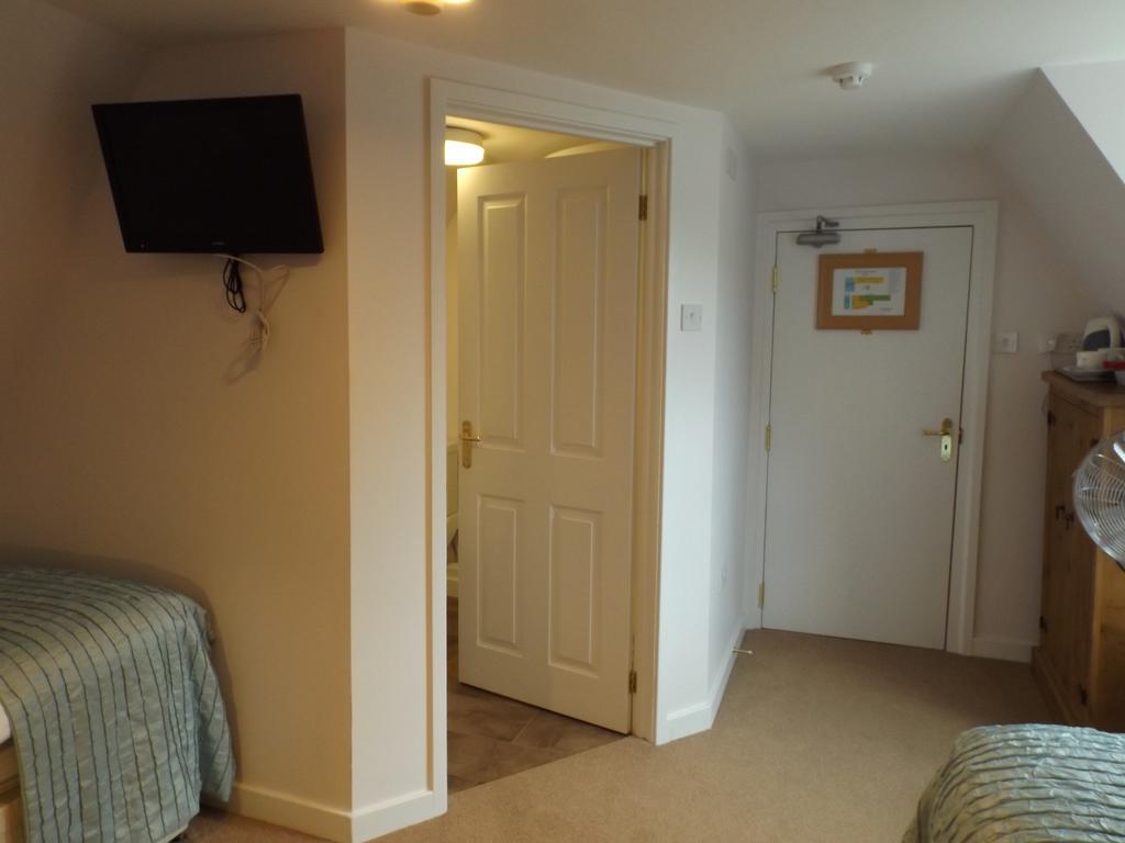 Old Riverview Guest House Earith Номер фото