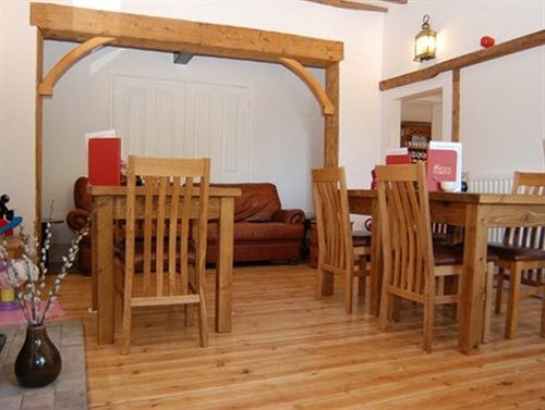 Old Riverview Guest House Earith Экстерьер фото