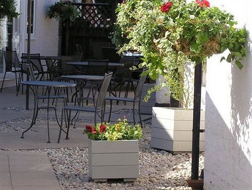 Old Riverview Guest House Earith Экстерьер фото